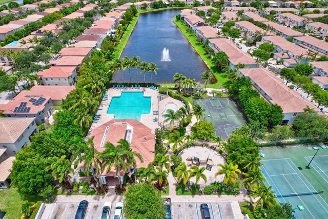 3271 Laurel Ridge Circle, Riviera Beach, FL 33404