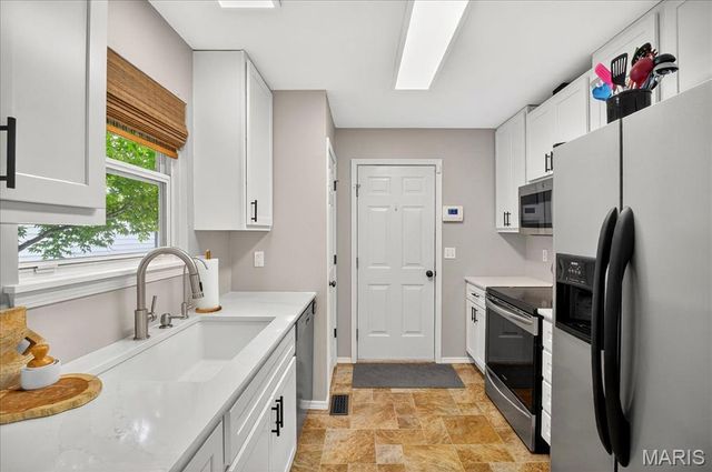 132 Hunters Green Lane, Eureka, MO 63025