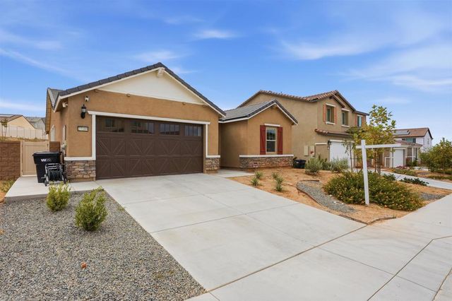 27189 Felsic Drive, Menifee, CA 92585