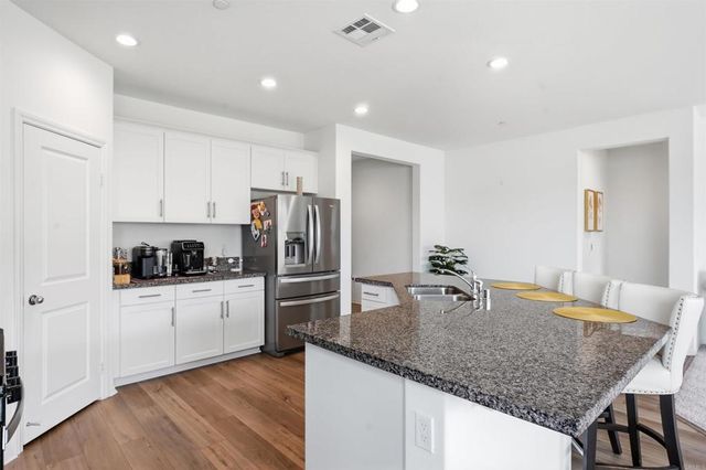 27189 Felsic Drive, Menifee, CA 92585