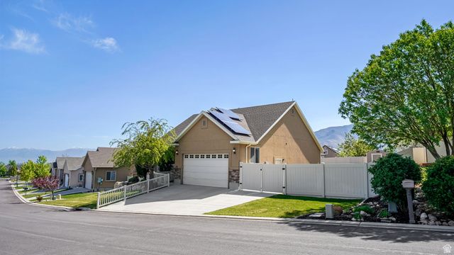 651 RIVER ROCK DR, Santaquin, UT 84655