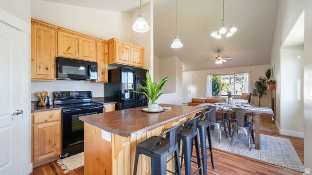 651 RIVER ROCK DR, Santaquin, UT 84655