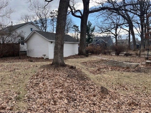 2241 26th Street, Rock Island, IL 61201