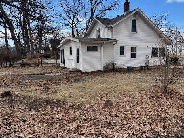 2241 26th Street, Rock Island, IL 61201