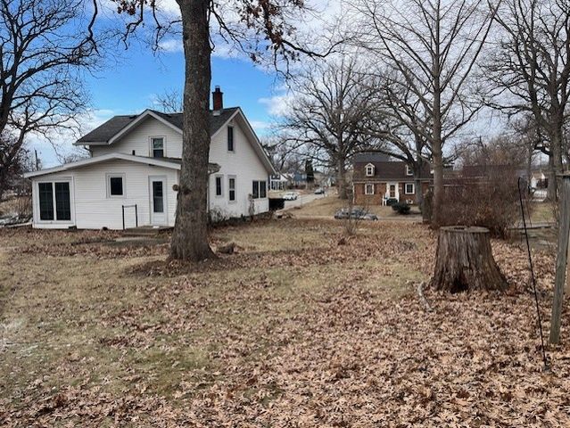 2241 26th Street, Rock Island, IL 61201