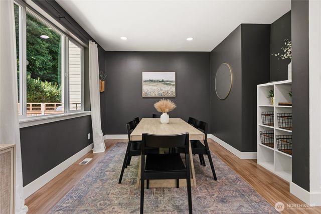 581 Mountain View Lane NW, Issaquah, WA 98027