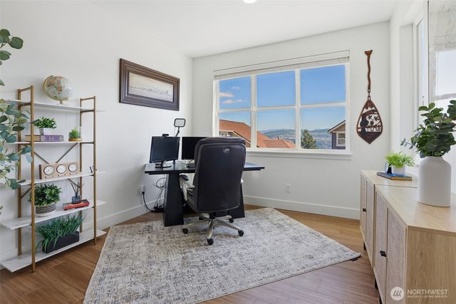 581 Mountain View Lane NW, Issaquah, WA 98027
