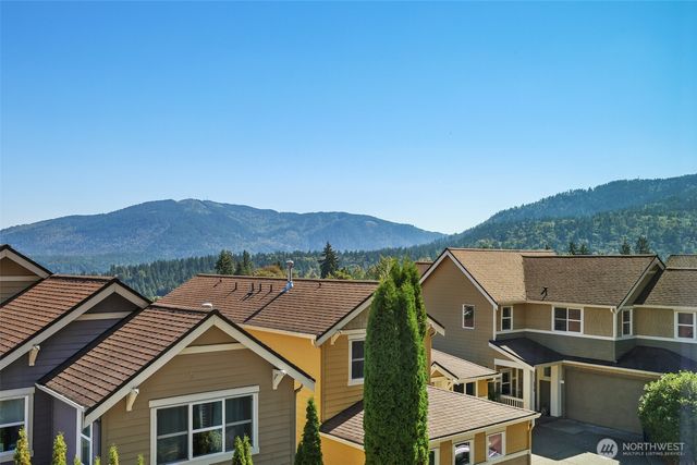 581 Mountain View Lane NW, Issaquah, WA 98027