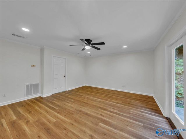 1729 Forest Drive, Guntersville, AL 35976