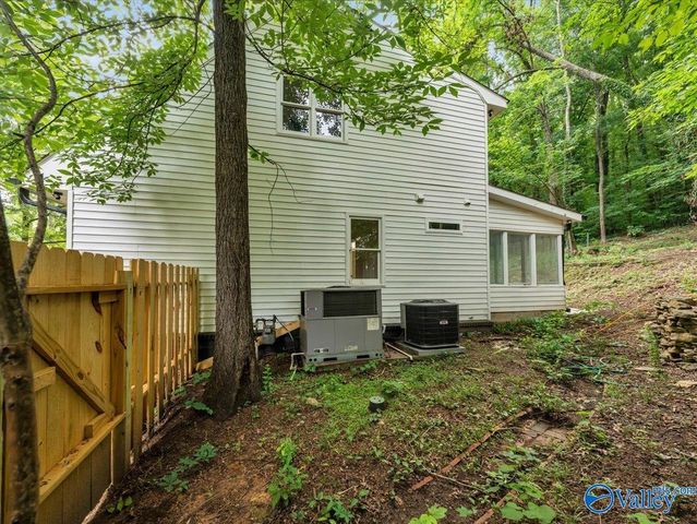 1729 Forest Drive, Guntersville, AL 35976