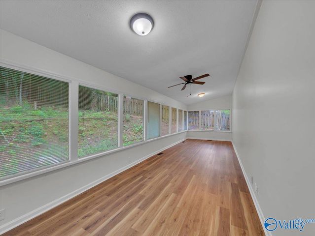 1729 Forest Drive, Guntersville, AL 35976