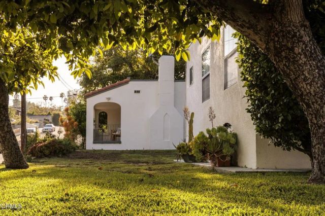 6375 Adelaide Place, Los Angeles, CA 90042