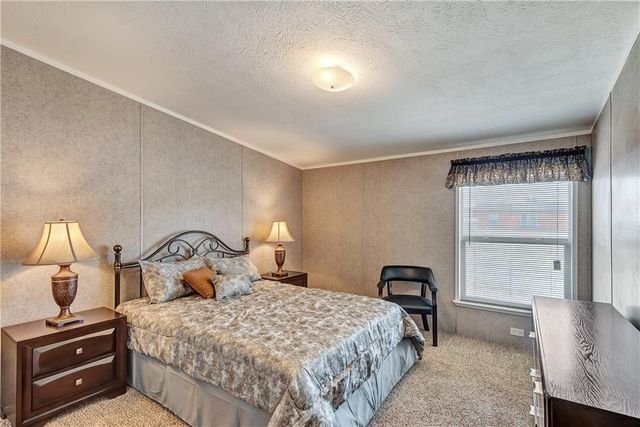 141 Brianna CIR, Johnson City, TX 78636