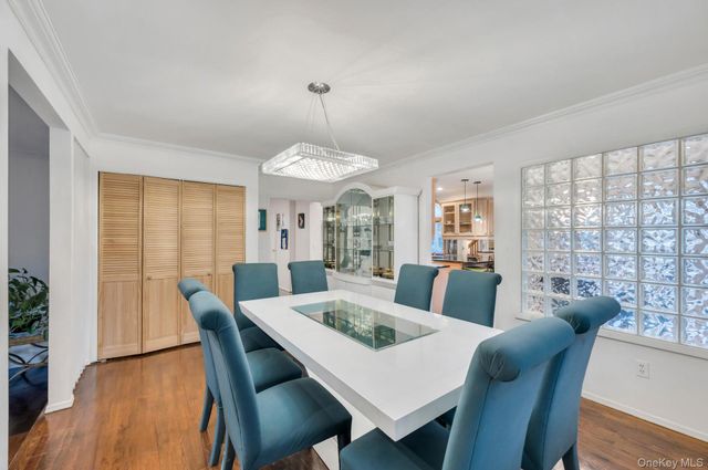 18 Leary Lane, Nesconset, NY 11767