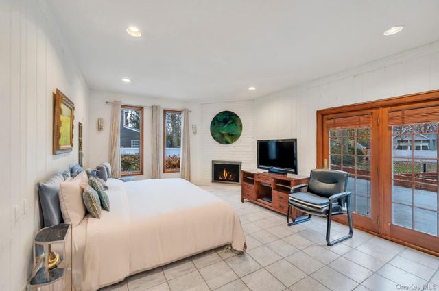 18 Leary Lane, Nesconset, NY 11767