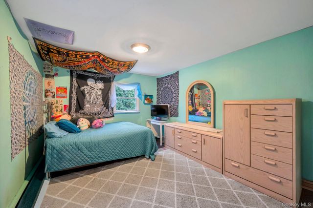 18 Leary Lane, Nesconset, NY 11767