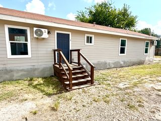2706 Observation Dr Apt 3, San Antonio, TX 78227