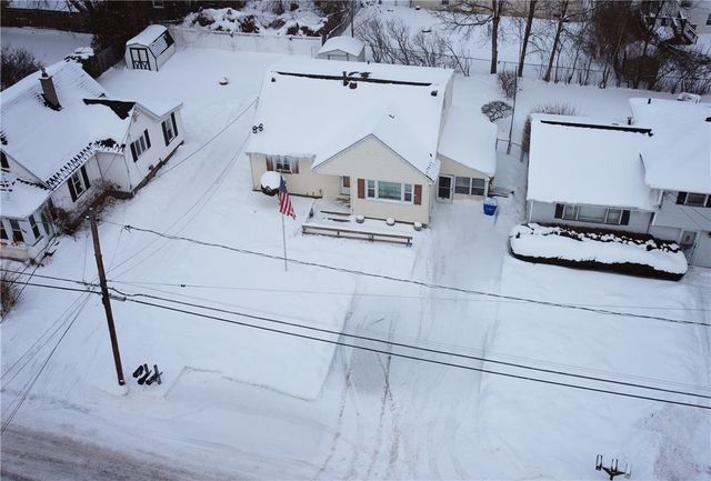 332 Wolcott Avenue, Gates, NY 14606