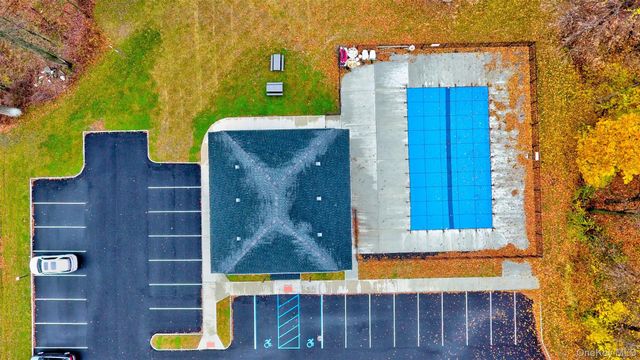 17 Magnolia Park Road, Middletown, NY 10940