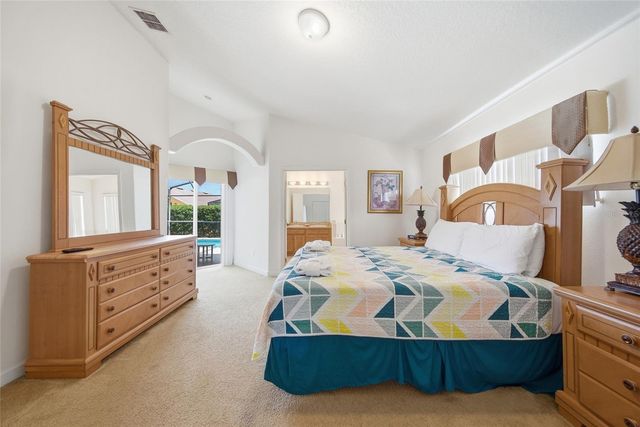 723 OLD BRIDGE CIRCLE, Davenport, FL 33897