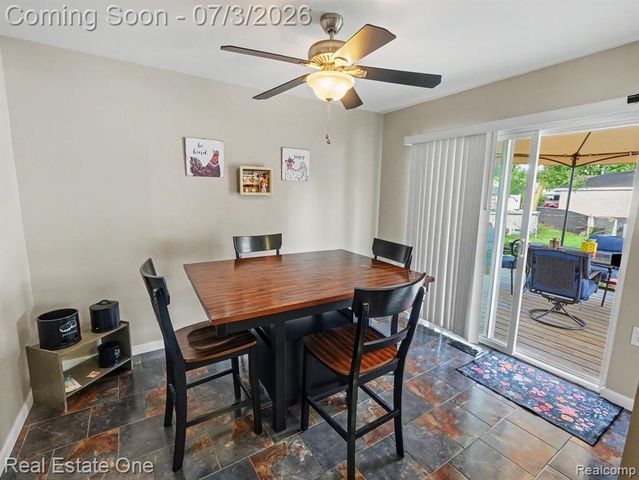 10637 Jackson St, Belleville, MI 48111
