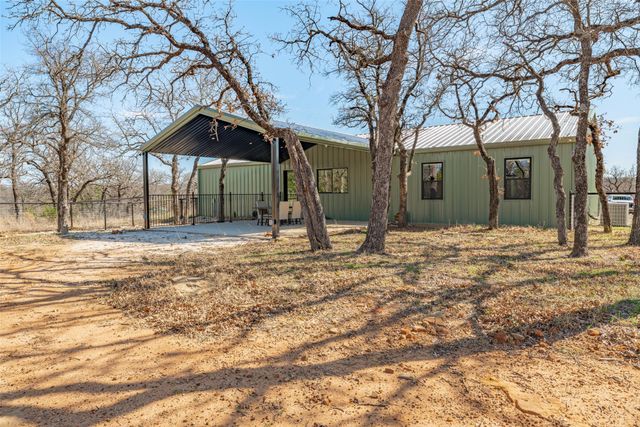 1525 N Bosley Road, Santo, TX 76472