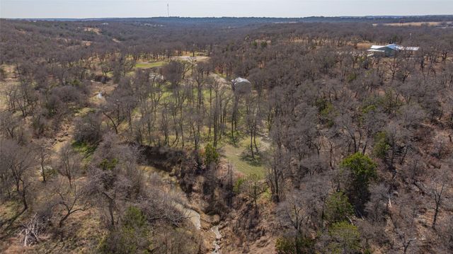 1525 N Bosley Road, Santo, TX 76472