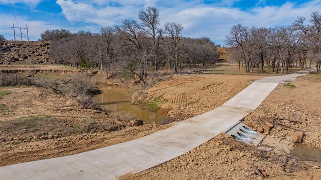 1525 N Bosley Road, Santo, TX 76472