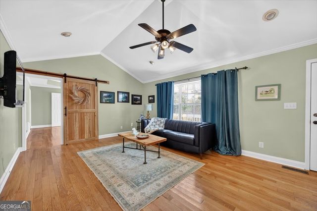 186 Orchard Ridge Drive, Forsyth, GA 31029