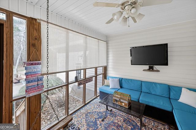 186 Orchard Ridge Drive, Forsyth, GA 31029