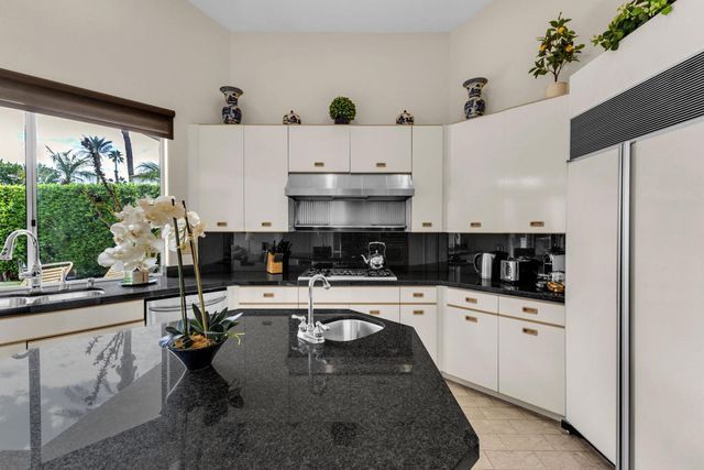 75273 Spyglass Drive, Indian Wells, CA 92210