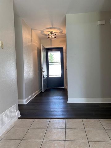 161 S Heartz Road, Coppell, TX 75019