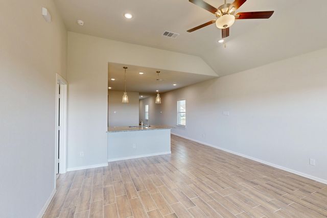 7317 Spicebush Drive, Denton, TX 76249