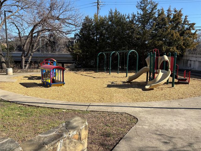 8109 Skillman Street 2002, Dallas, TX 75231