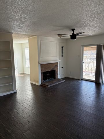 8109 Skillman Street 2002, Dallas, TX 75231