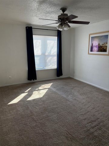 8109 Skillman Street 2002, Dallas, TX 75231