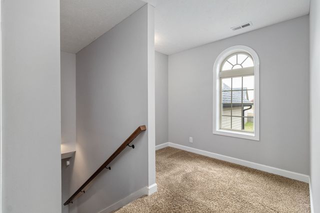 1284 Eagles View Dr, Clarksville, TN 37040