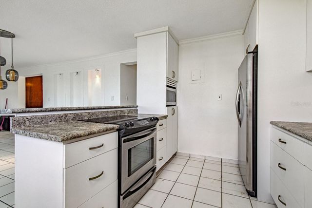 COND. BAYSIDE COVE 105 AVE. ARTERIAL HOSTOS, San Juan, PR 00918