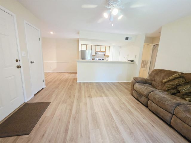 9100 DR MARTIN LUTHER KING JR STREET N 715, St Petersburg, FL 33702