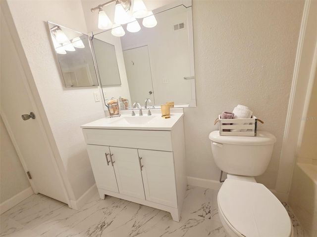 9100 DR MARTIN LUTHER KING JR STREET N 715, St Petersburg, FL 33702