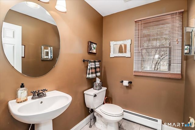 10 Ironwood Drive, Newtown, CT 06482