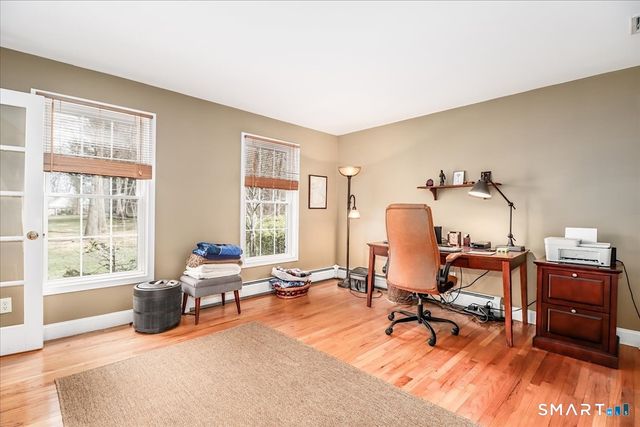 10 Ironwood Drive, Newtown, CT 06482