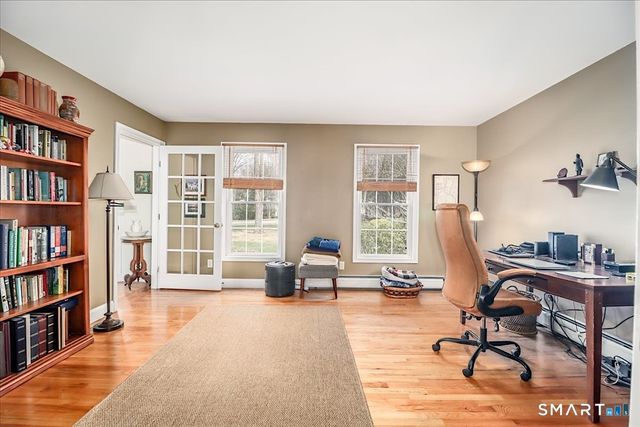 10 Ironwood Drive, Newtown, CT 06482