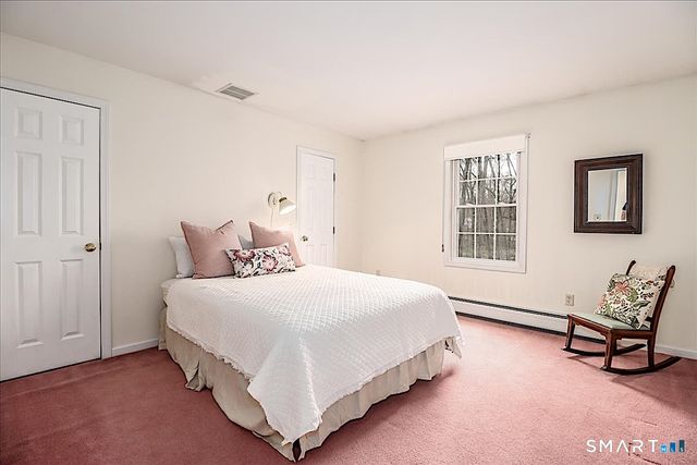 10 Ironwood Drive, Newtown, CT 06482