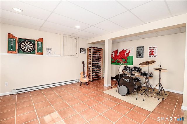 10 Ironwood Drive, Newtown, CT 06482