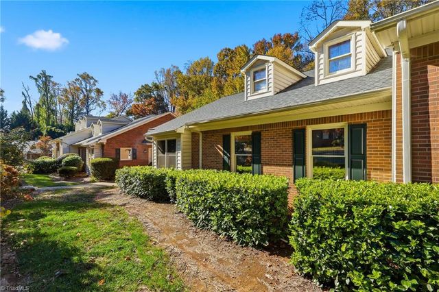 743 Polo Oaks Drive, Winston-salem, NC 27106