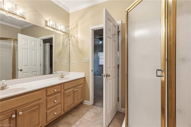 743 Polo Oaks Drive, Winston-salem, NC 27106