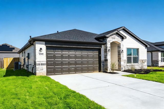 10391 Woodhill Spa Lane, Cleveland, TX 77327