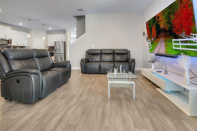 11145 LORE WAY, Orlando, FL 32832