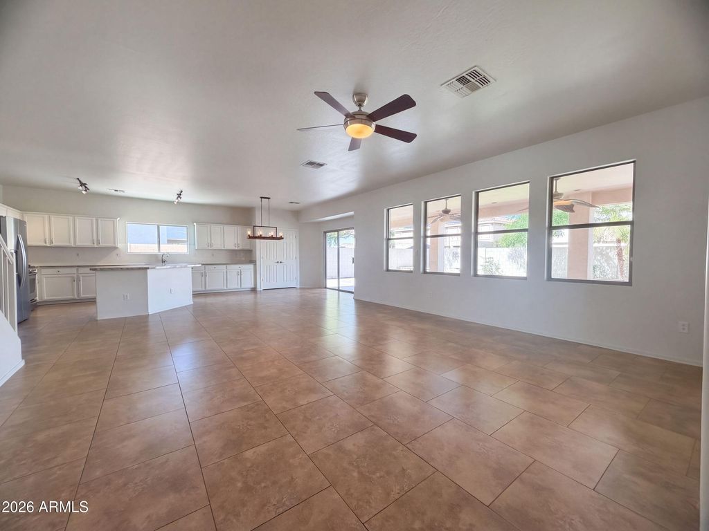 11444 E RALEIGH Avenue, Mesa, AZ 85212 — photo 3